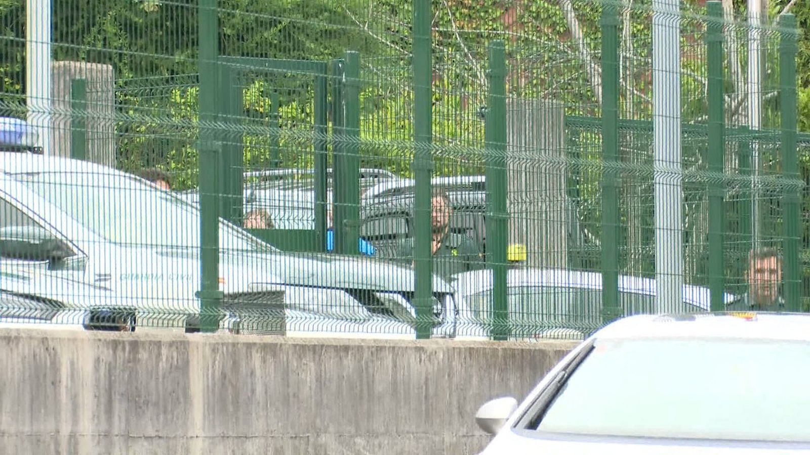 L'autor del crim havia sostret l'arma amb què ha matat la seua exparella a un company