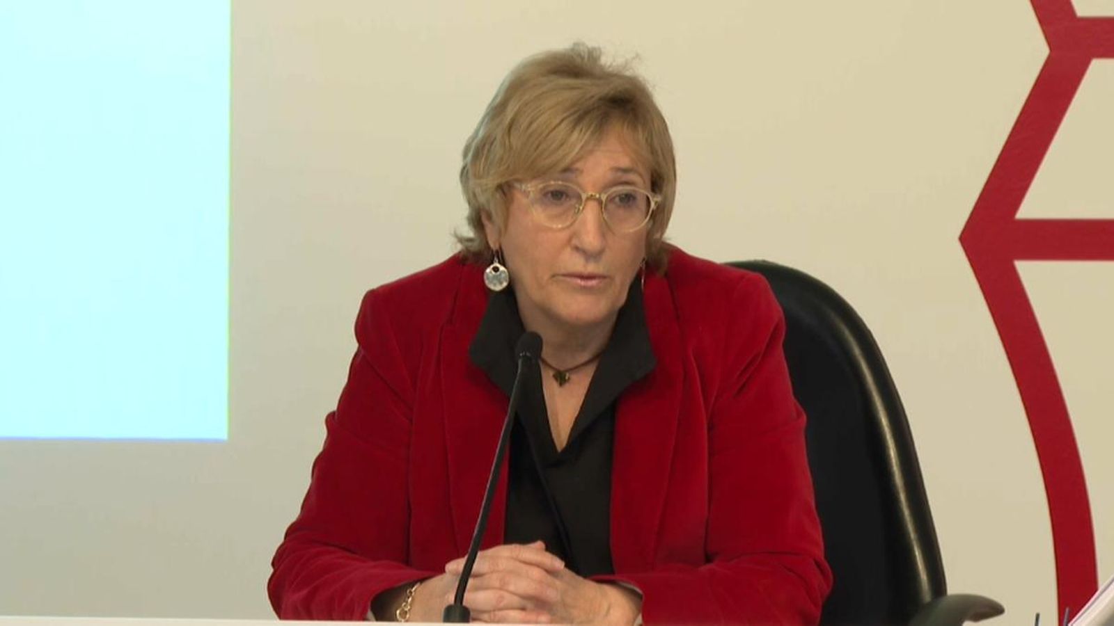 La consellera de Sanitat, Ana Barceló, ha presentat el decret de mesures extraordinàries