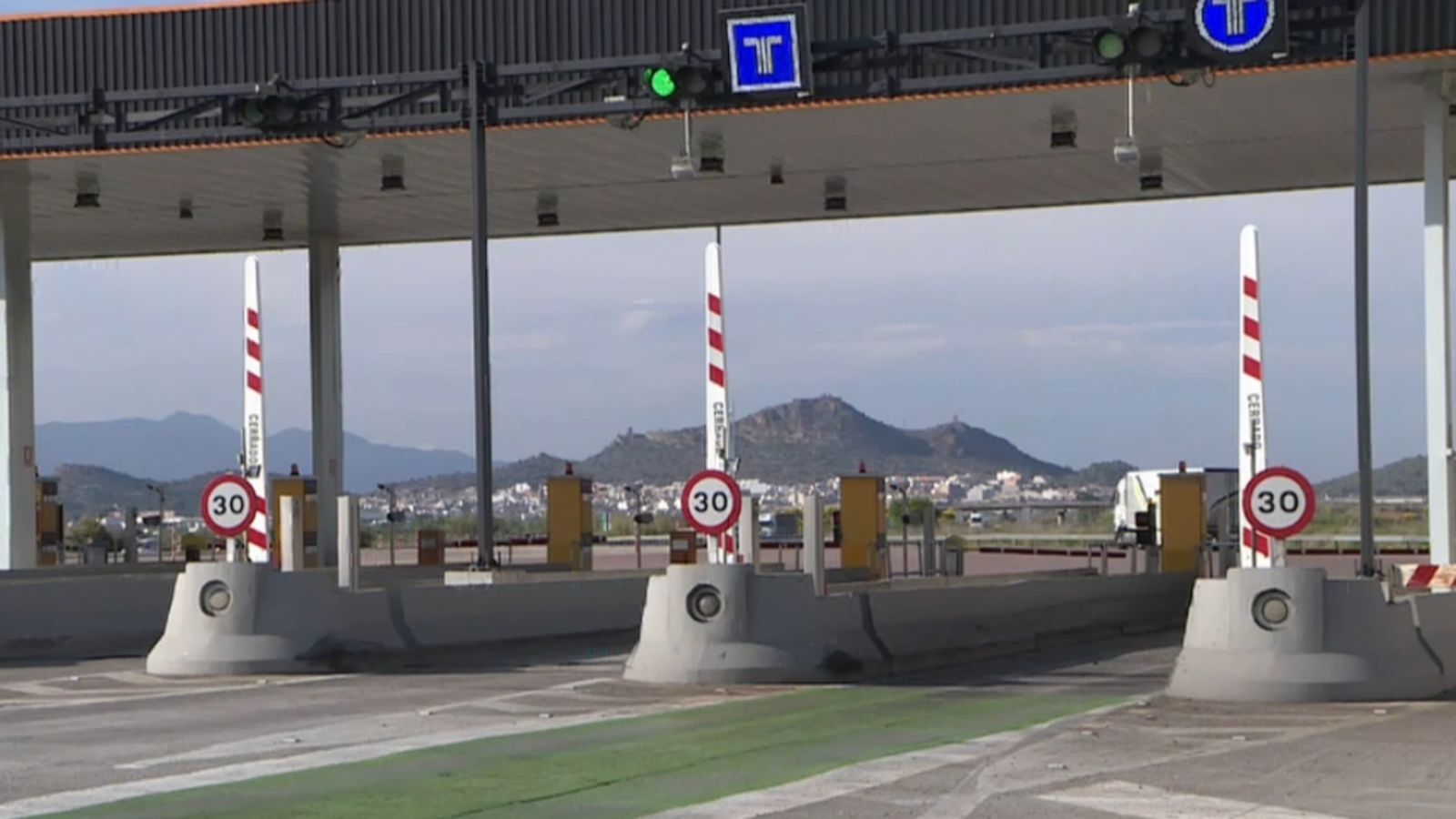 Foment encarrega un estudi del volum del trànsit de dues autopistes més que alliberarà