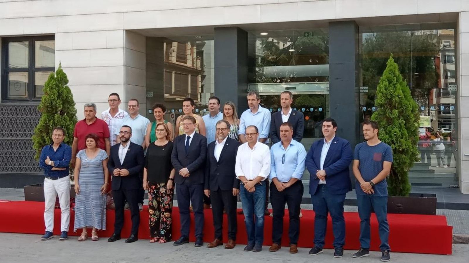 Els alcaldes de la Plana Baixa demanen a Puig protecció per al sector citrícola