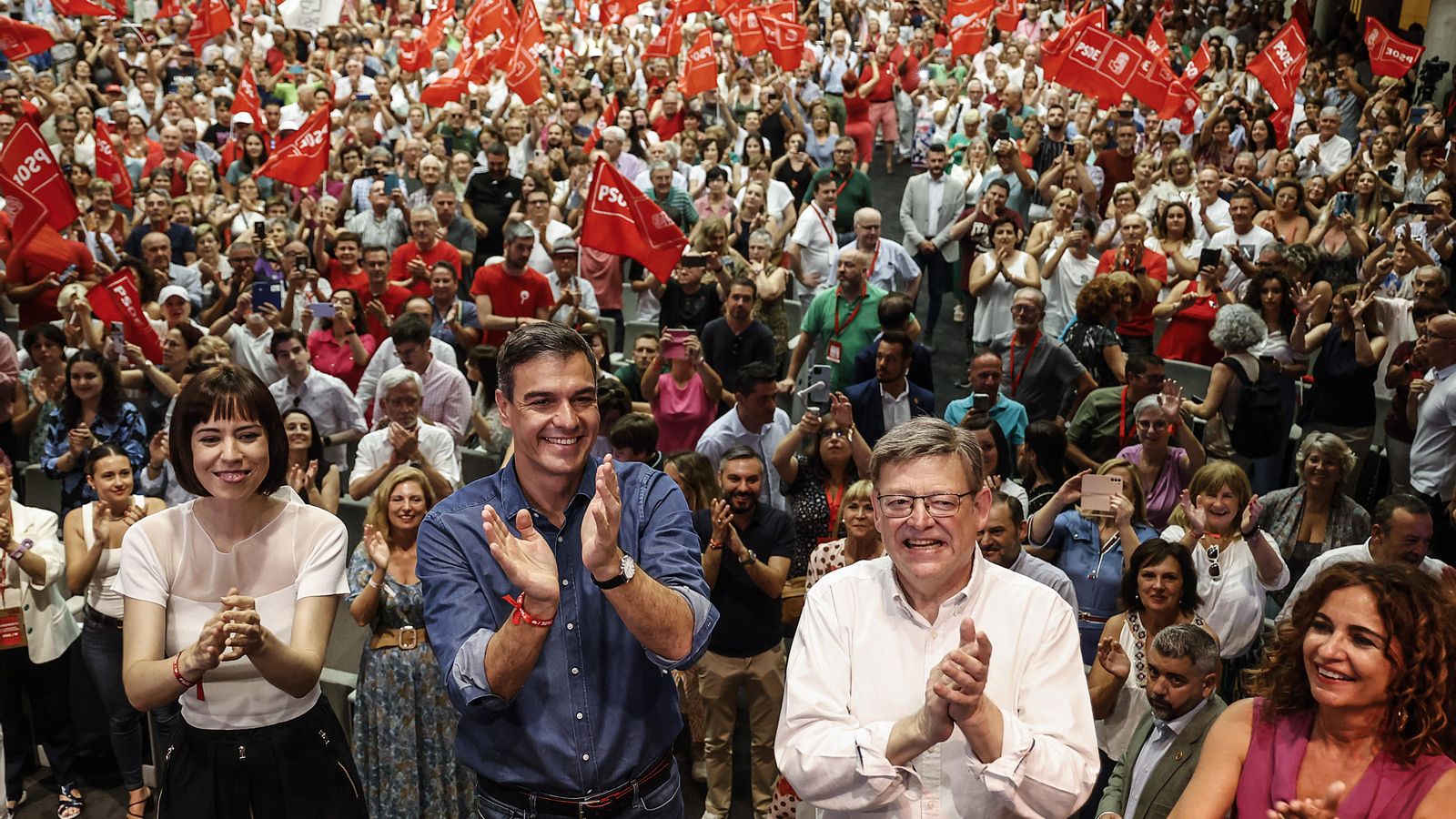 Imatge d’arxiu de Diana Morant, Pedro Sánchez, Ximo Puig i María Jesús Montero