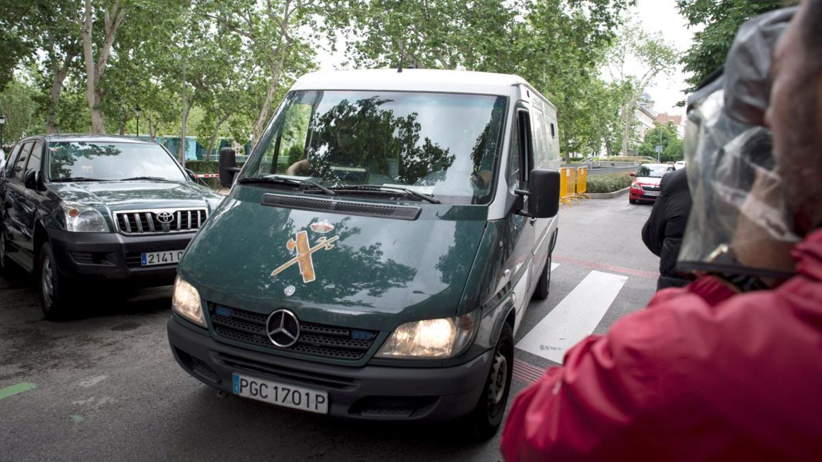 Furgons que traslladen Rosalía Iglesias i Jesús Sepúlveda de l'Audiència Nacional cap a la presó de Soto del Real