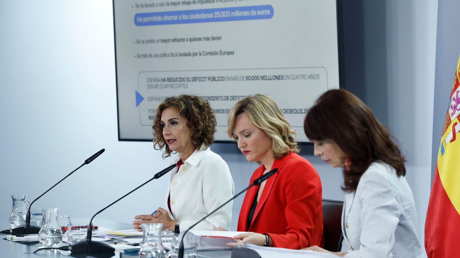 Roda de premsa posterior al Consell de Ministres