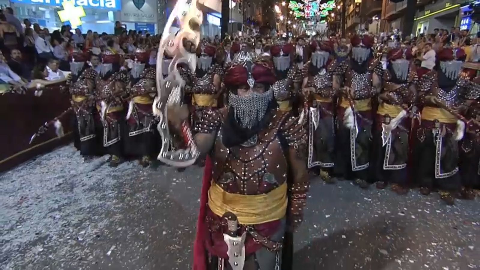 Onil avança l’Entrada de Moros i Cristians per coincidir amb les eleccions generals