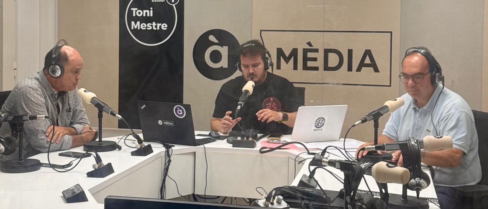 Punt a punt dirigit per Luis Urrutia oferix dotze hores seguides d'emissió el cap de setmana