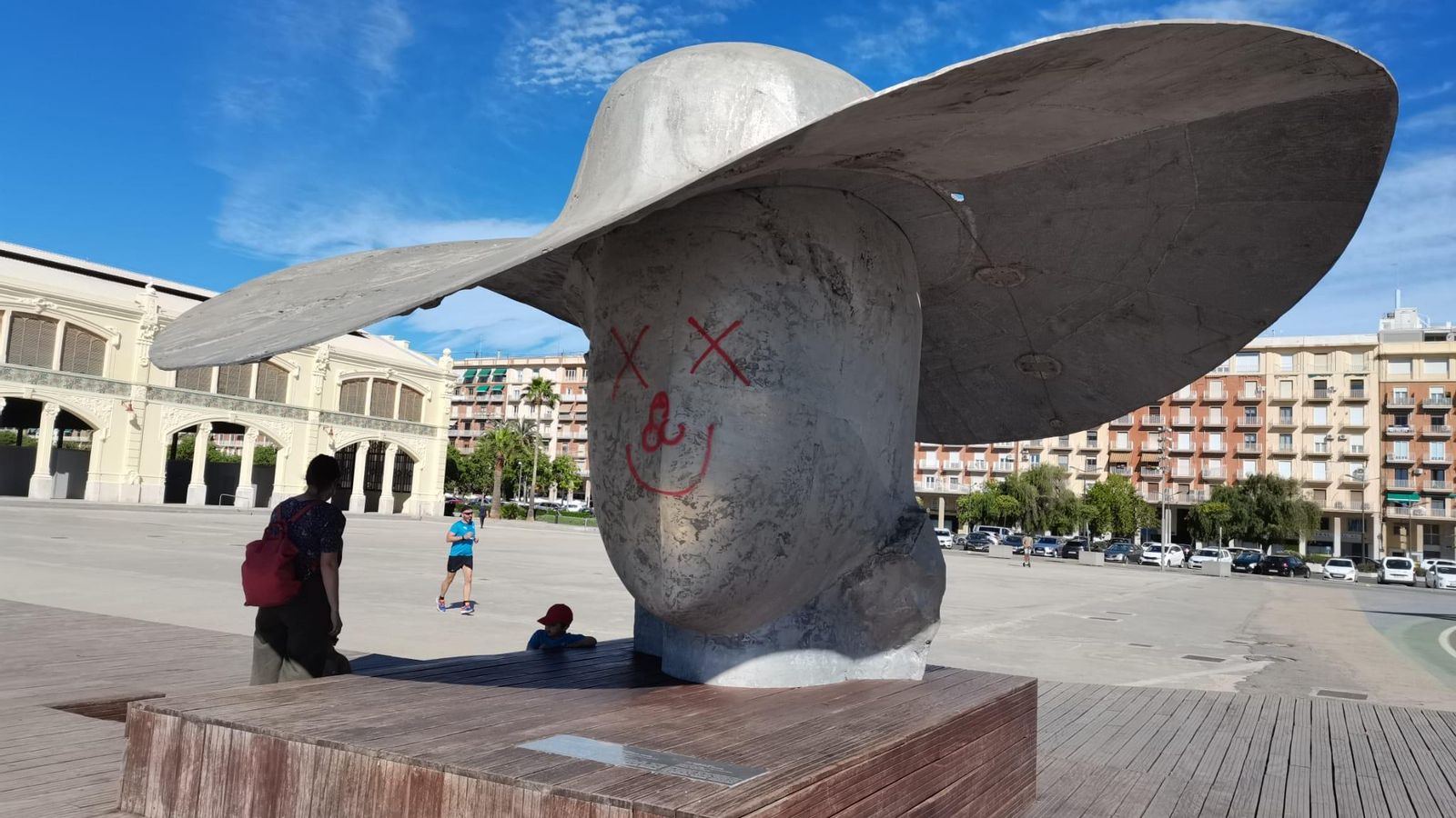 La Pamela de Manolo Valdés ha sigut víctima d'unes pintades