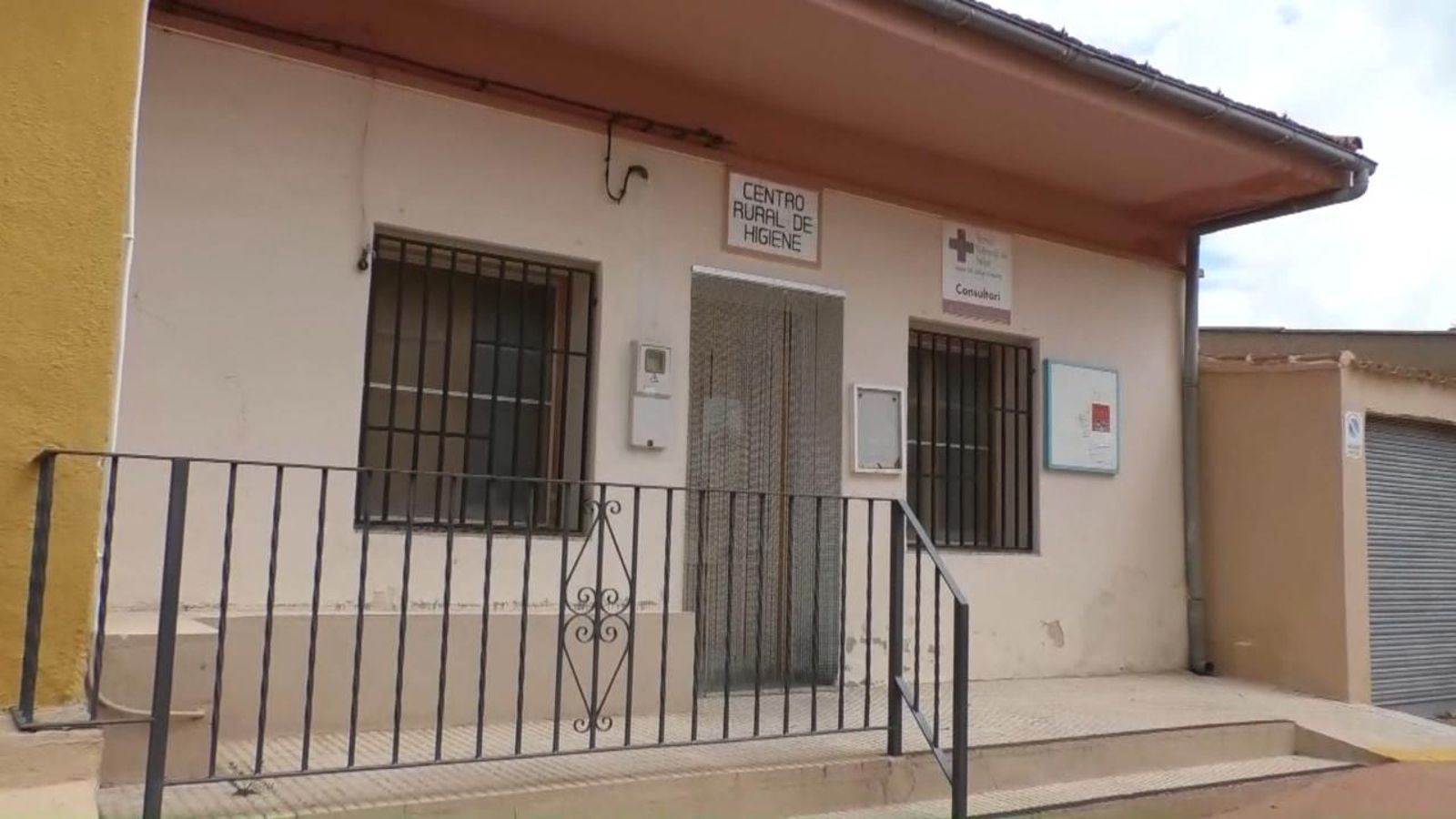 Una imatge de la farmàcia de Quatretondeta