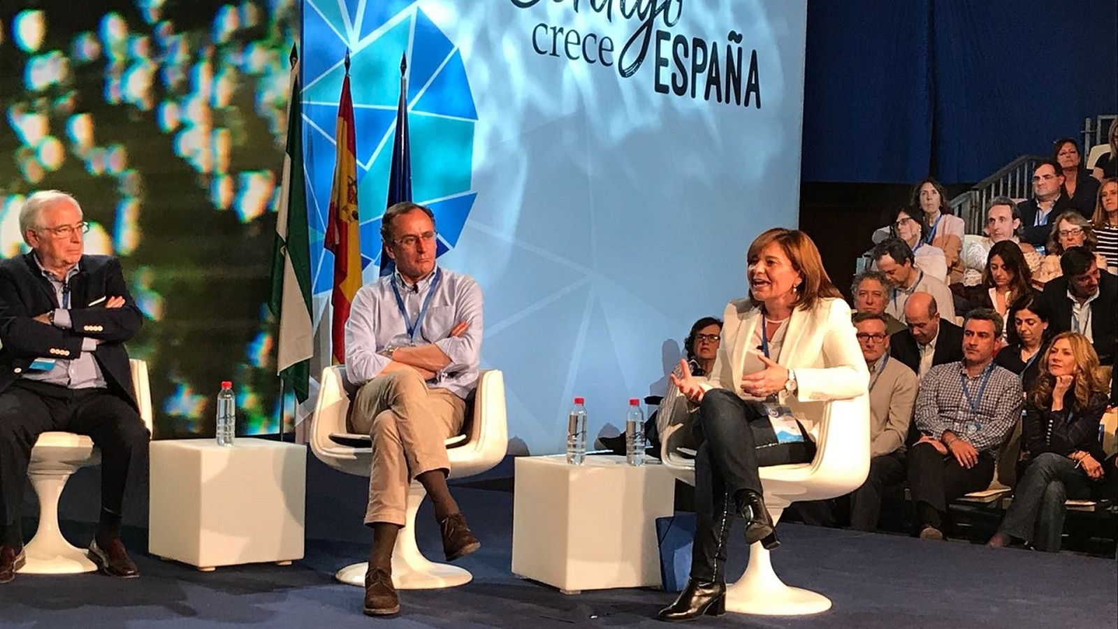 Isabel Bonig, durant la seua intervenció en la convenció del PP a Sevilla