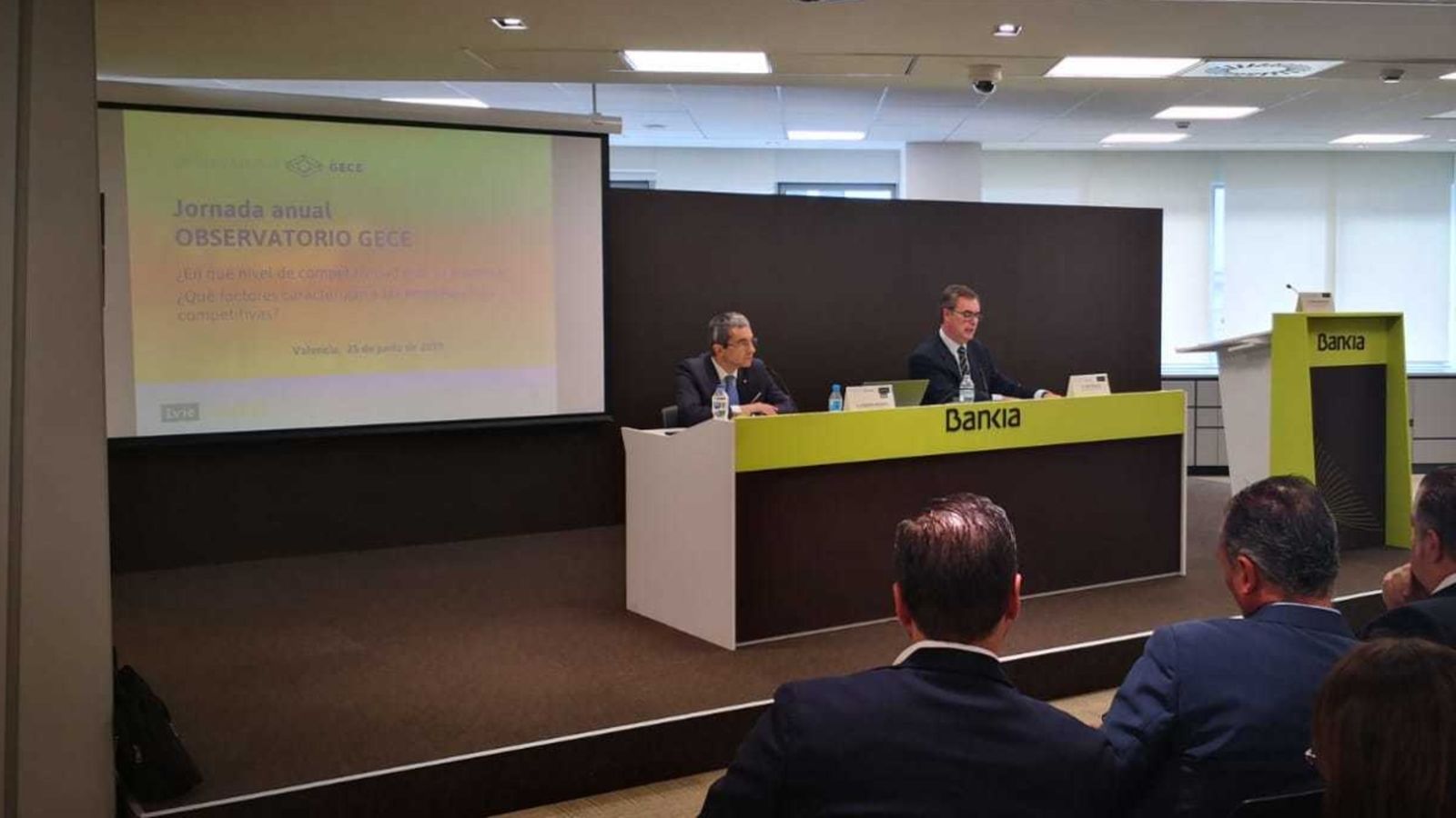 L'Observatori sobre Govern, Estratègia i Competitivitat de les Empreses ha presentat un informe aquest dimarts a València.