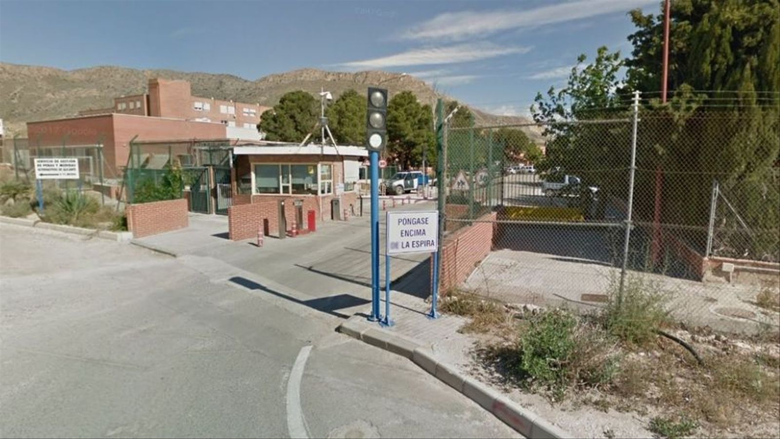 Punt d'accés al Centre Penitenciari de Fontcalent, en una imatge d'arxiu