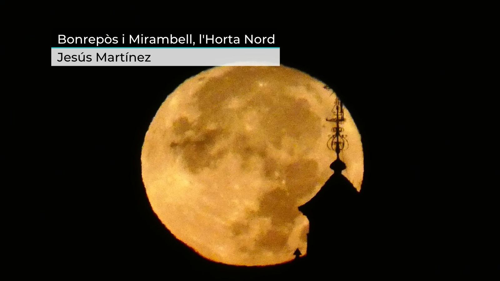 Hui tenim una lluna plena blava, però serà blava?