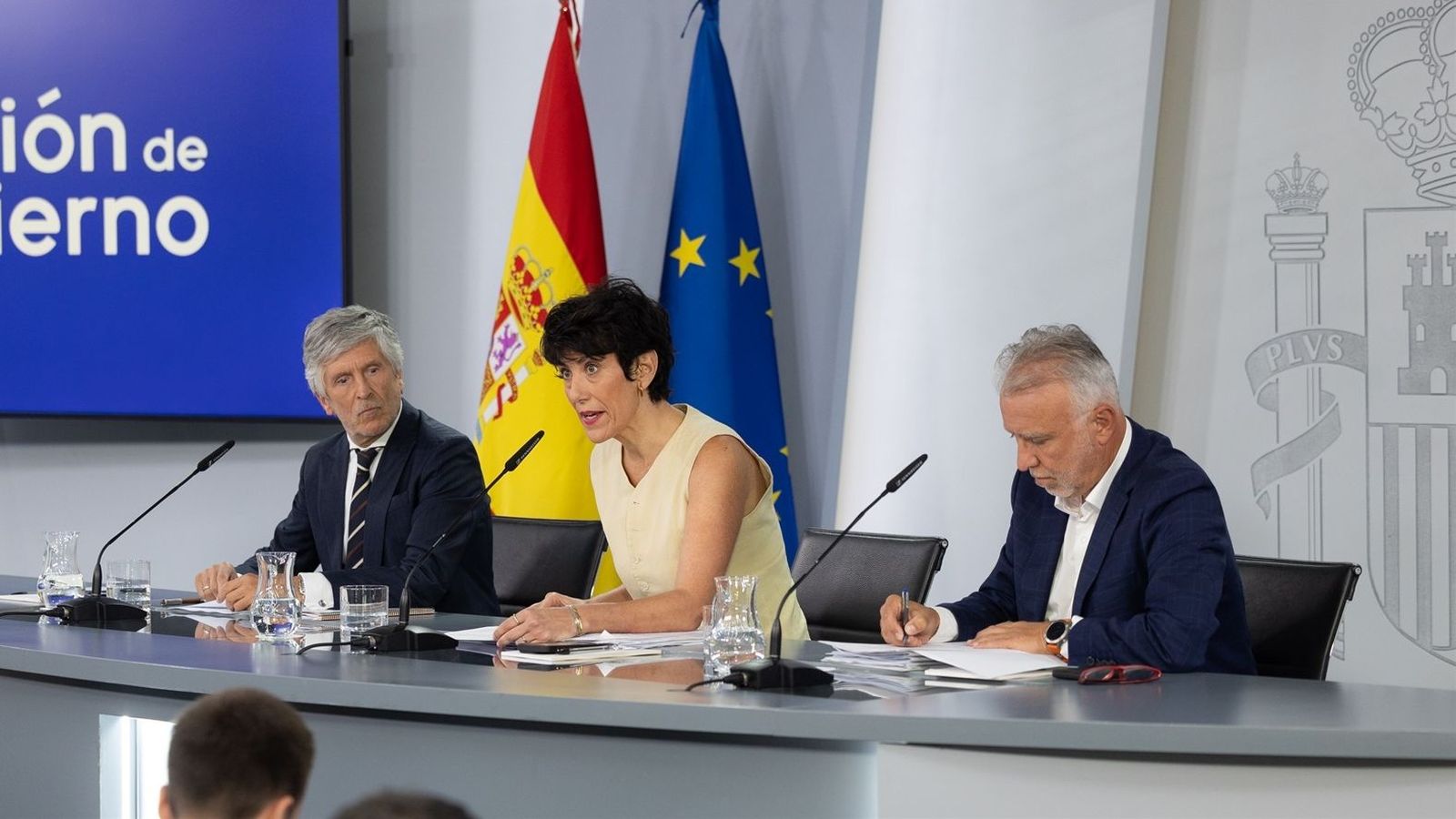 D'esquerra a dreta, els ministres Marlaska, Saiz i Torres