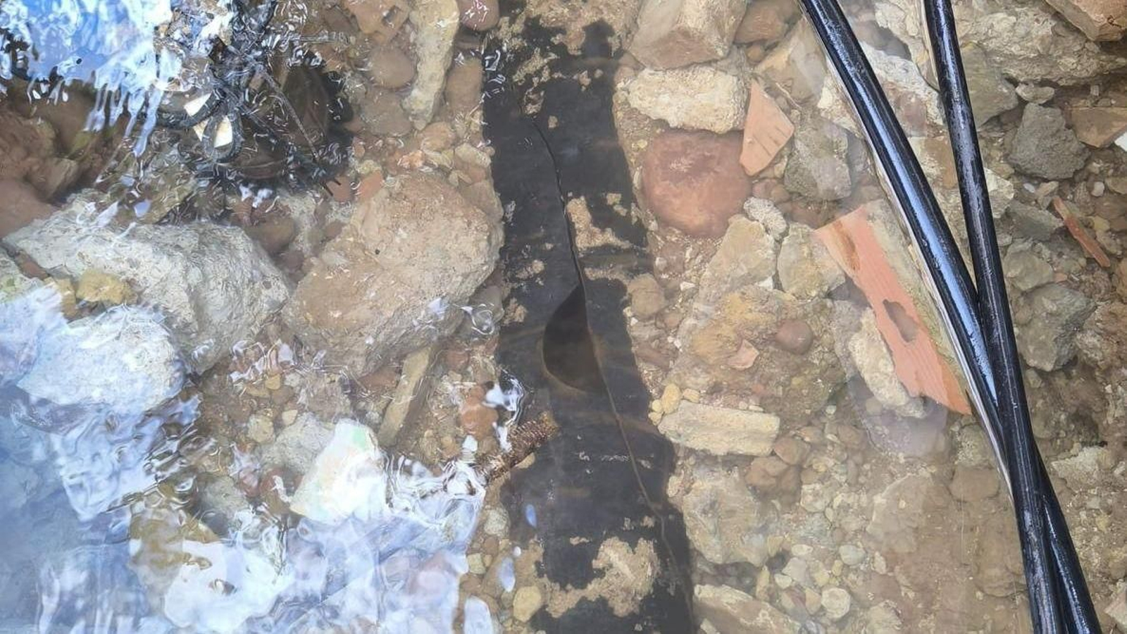 Detall de la tuberia foradada