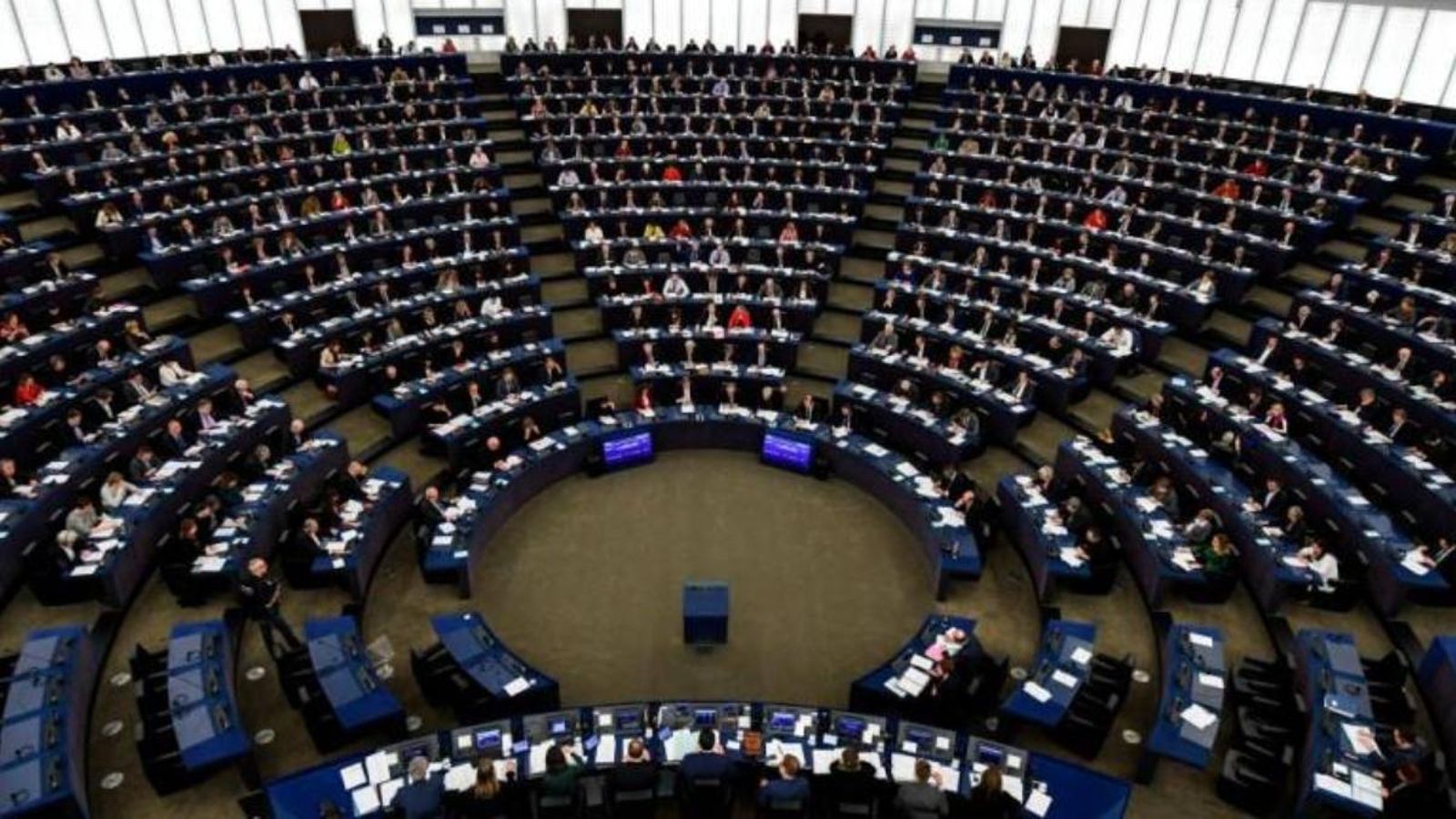 Els diputats espanyols del Parlament Europeu han signat un manifest en defensa dels serveis audiovisuals públics autonòmics