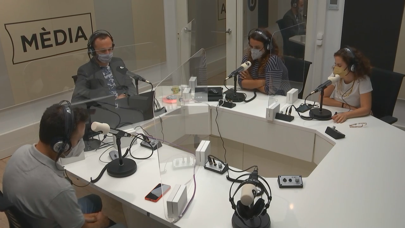 29.06.2021 |  Línia de fons | La tertúlia | Streaming