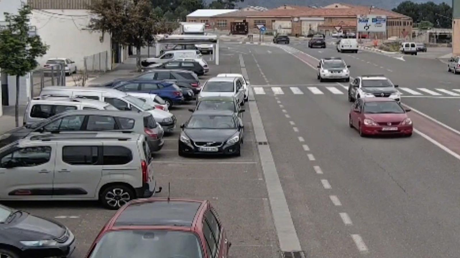 La Guàrdia Civil ha detingut l'home que va circular en sentit contrari en diversos trams