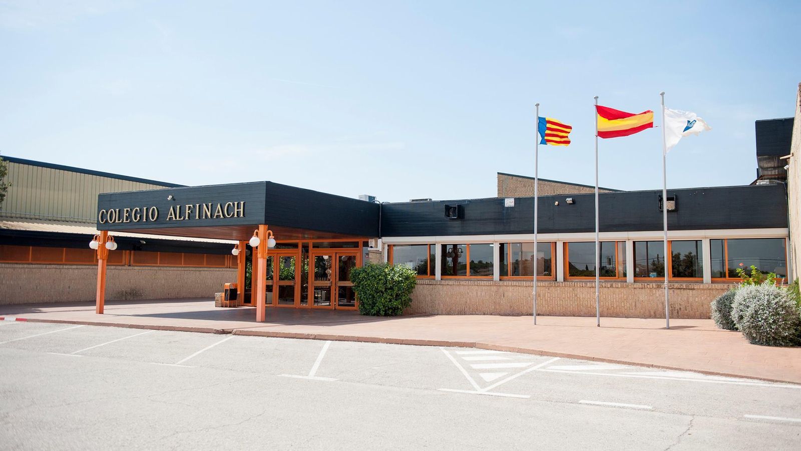 El centre educatiu privat de Puçol a on s'han denunciat els abusos sexuals a menors