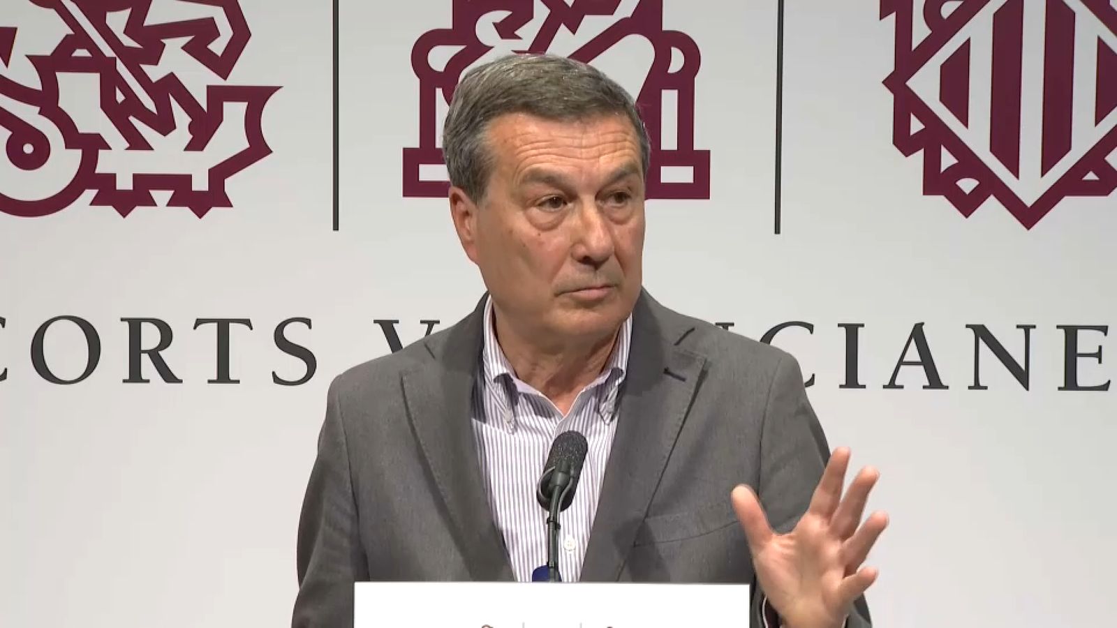 El conseller de Sanitat Marciano Gómez a les Corts