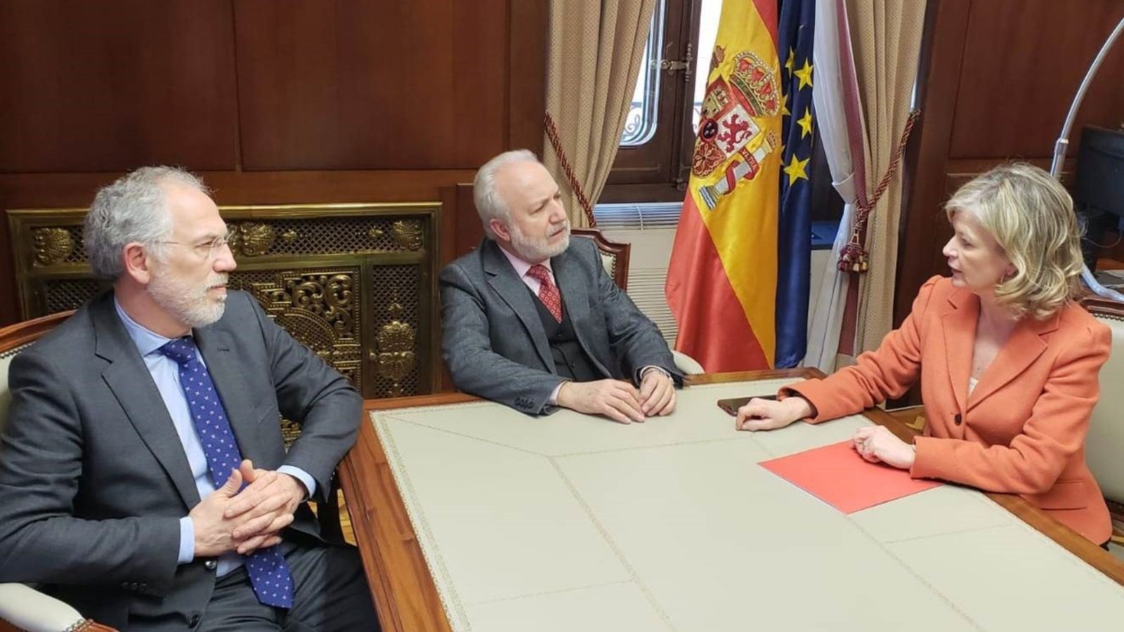 Reunió de la consellera al Ministeri de Justícia