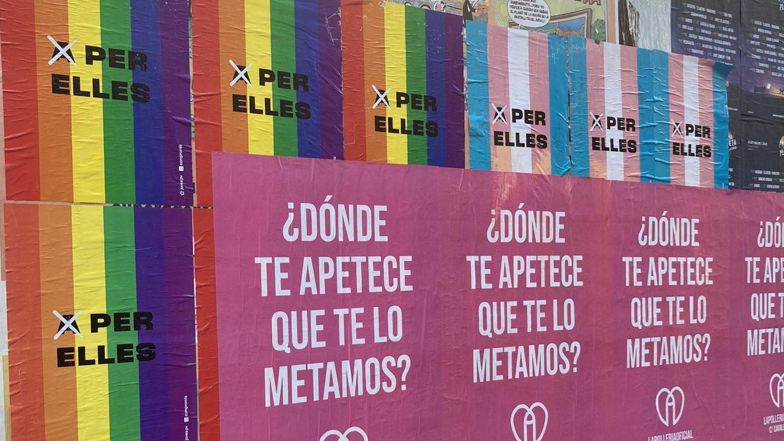 Els cartells de La Polleria que han tapat l'acció de Joves PV-Compromís i han originat la polèmica