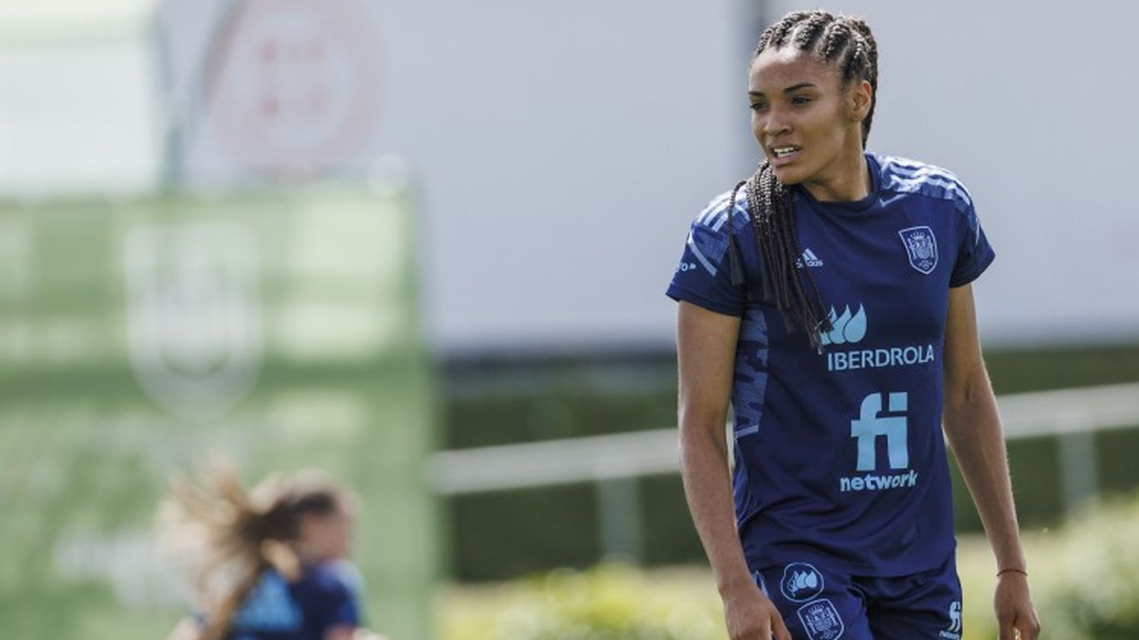 Salma Paralluelo, durant la concentració amb la selecció