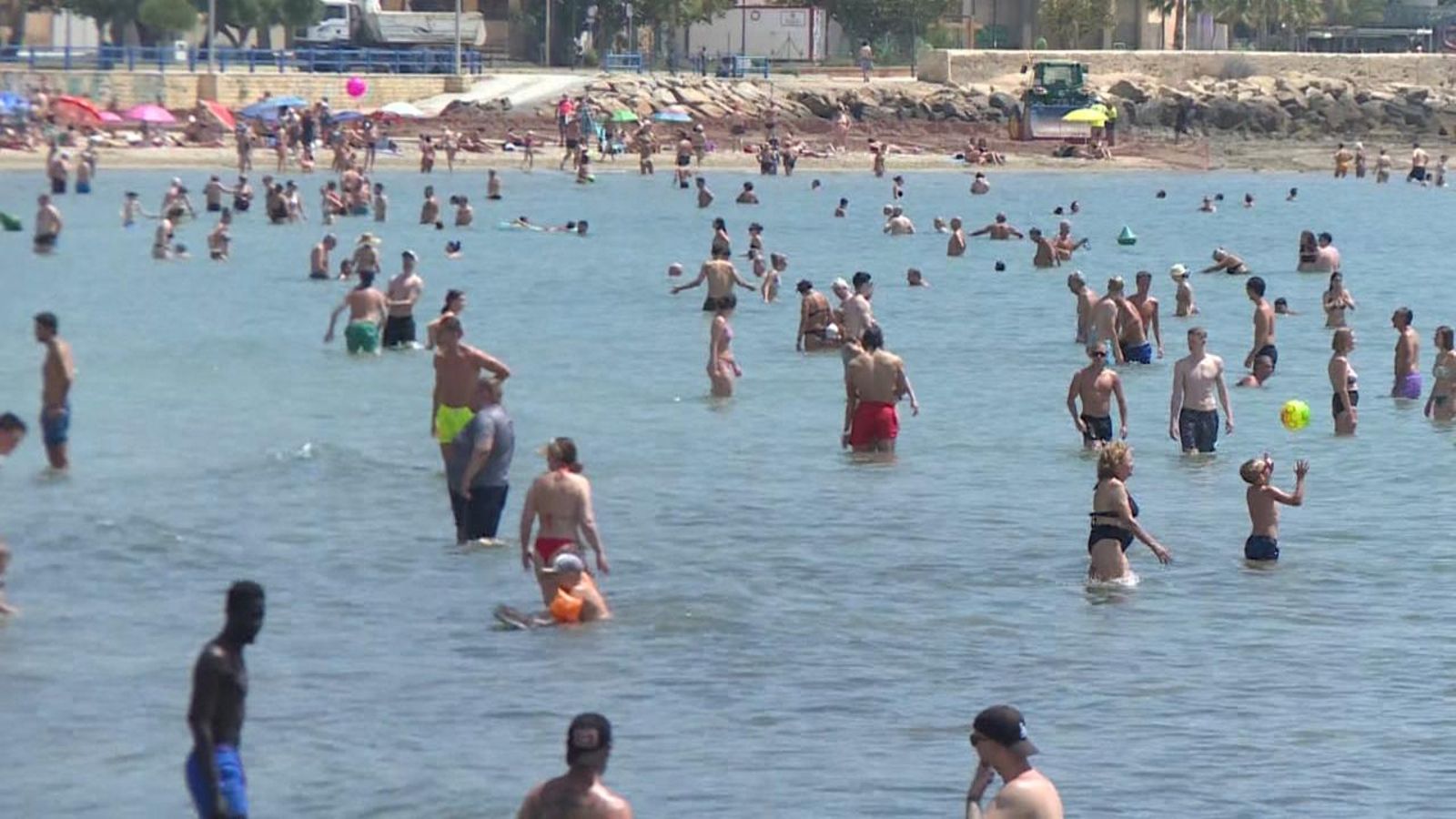 Este estiu serà molt calorós, segons alerta l'AEMET