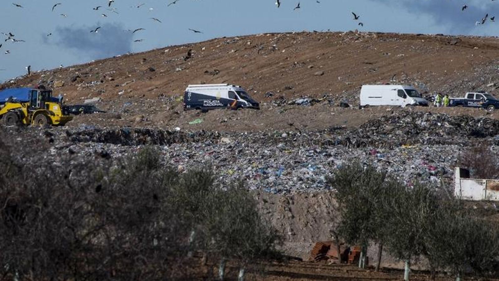 Operatiu de búsqueda d'Ángel a l'abocador de Toledo