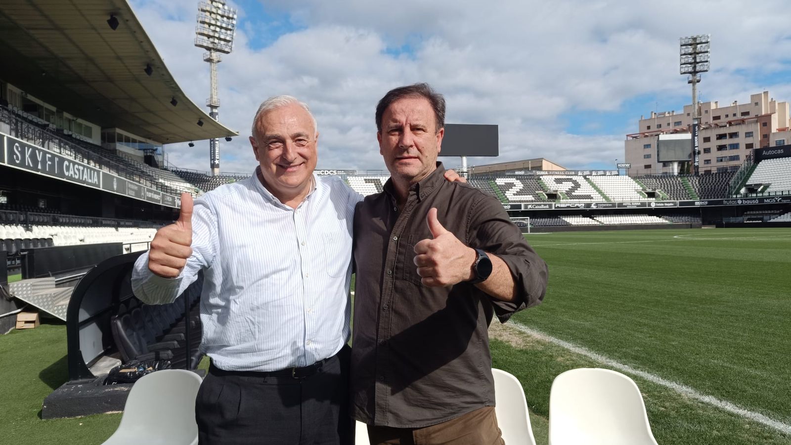 Javi Valls i Emili Isierte, a Castàlia