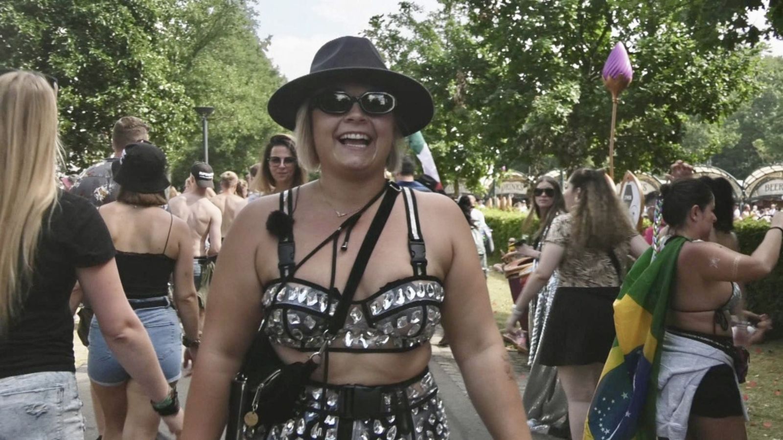 Amb Laura de Xàbia assistirem a Tomorrowland