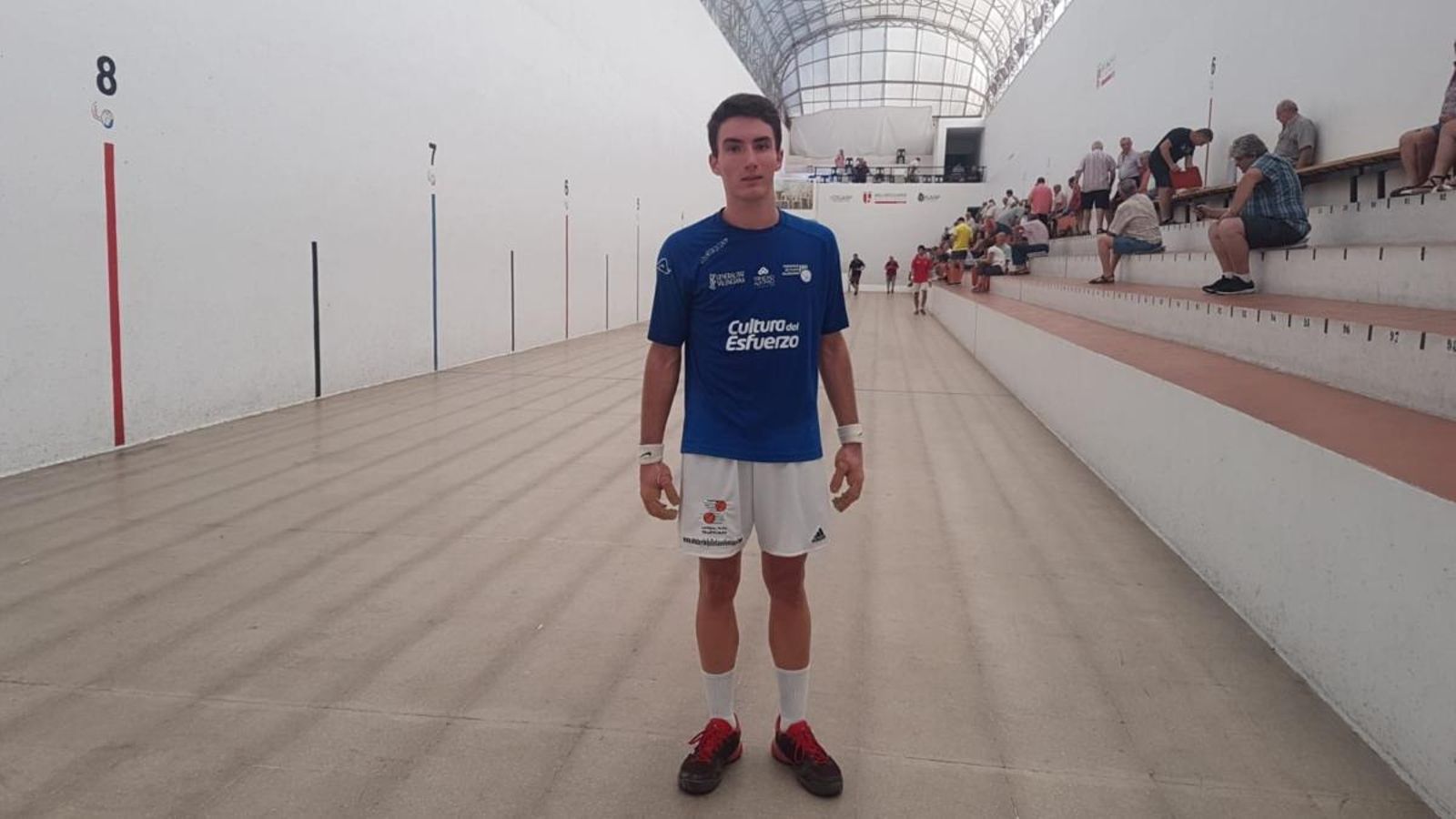 Ivan d'Ontinyent, al trinquet de Bellreguard