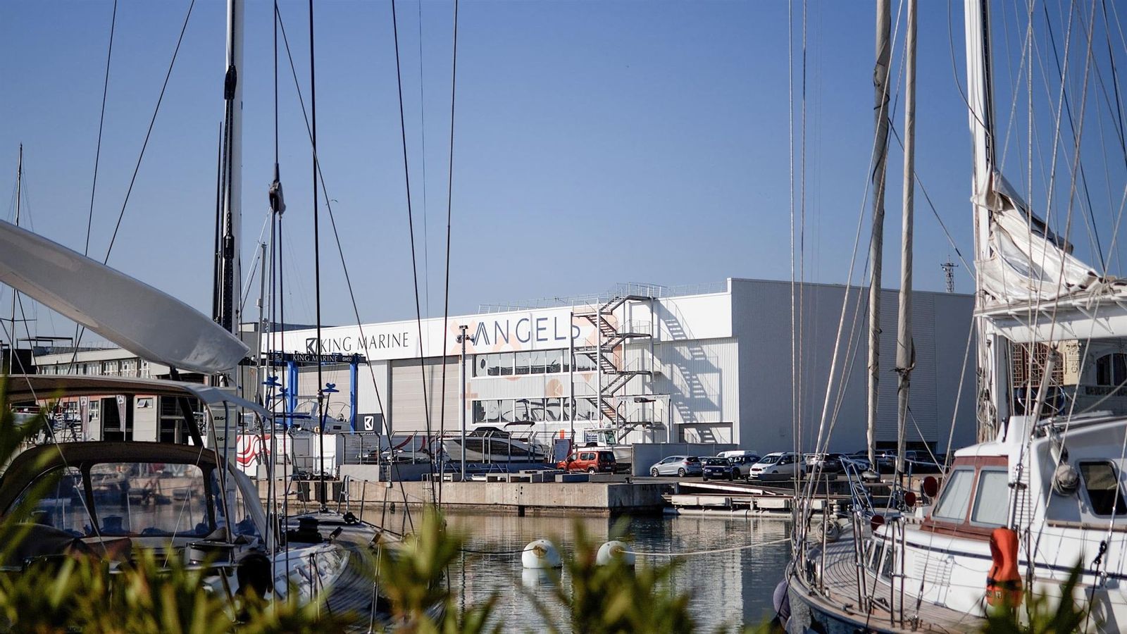 Instal·lacions d'Angels a la Marina de València