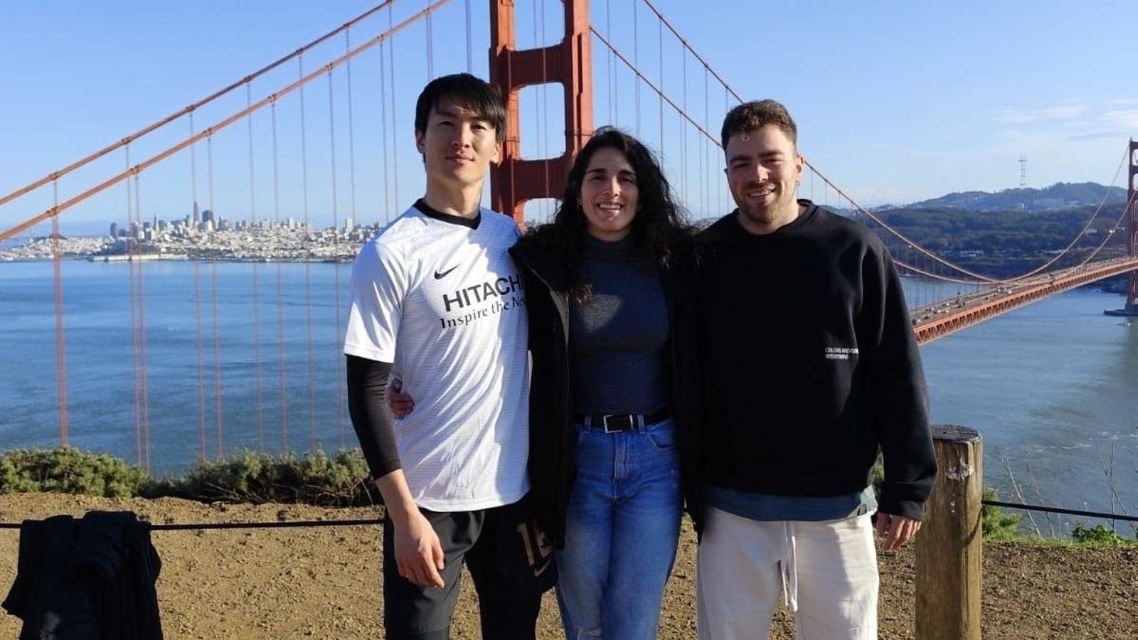 Part de l'equip de de a la fira Photonics West, en els Estats Units