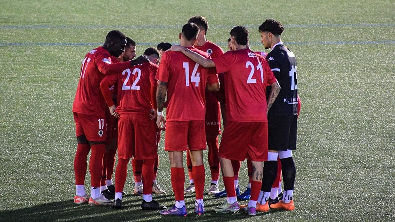 L'espenta i pressió dels aragonesos ha deixat sense reacció els jugadors suplents de l'equip alacantí, que encadena quatre partits sense guanyar i tres derrotes consecutives.