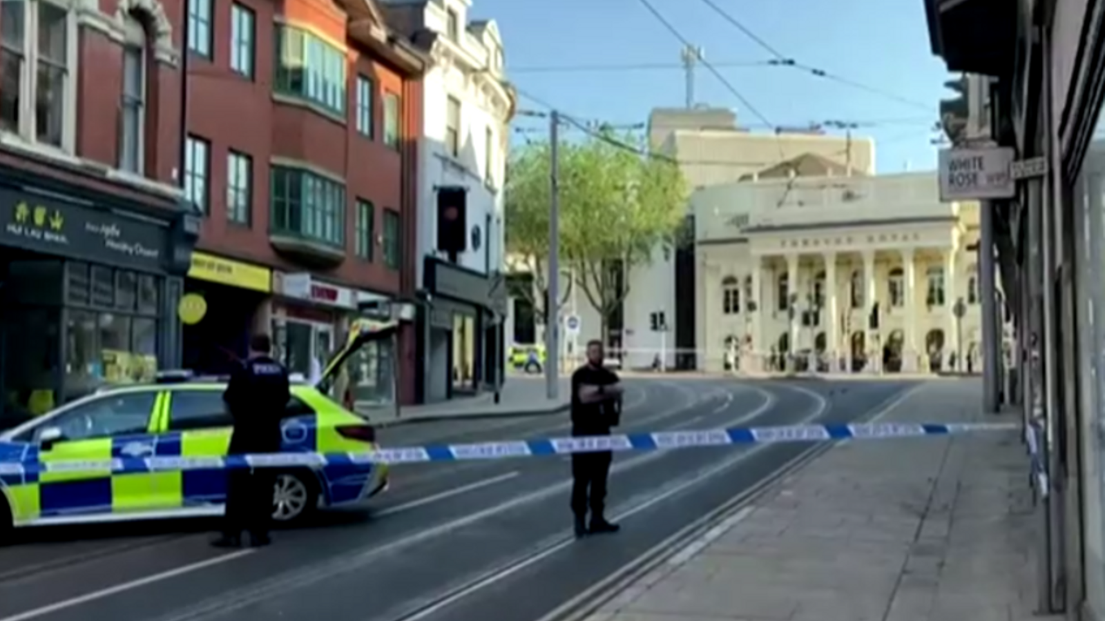 Les forces de seguretat han tallat el trànsit de diversos carrers