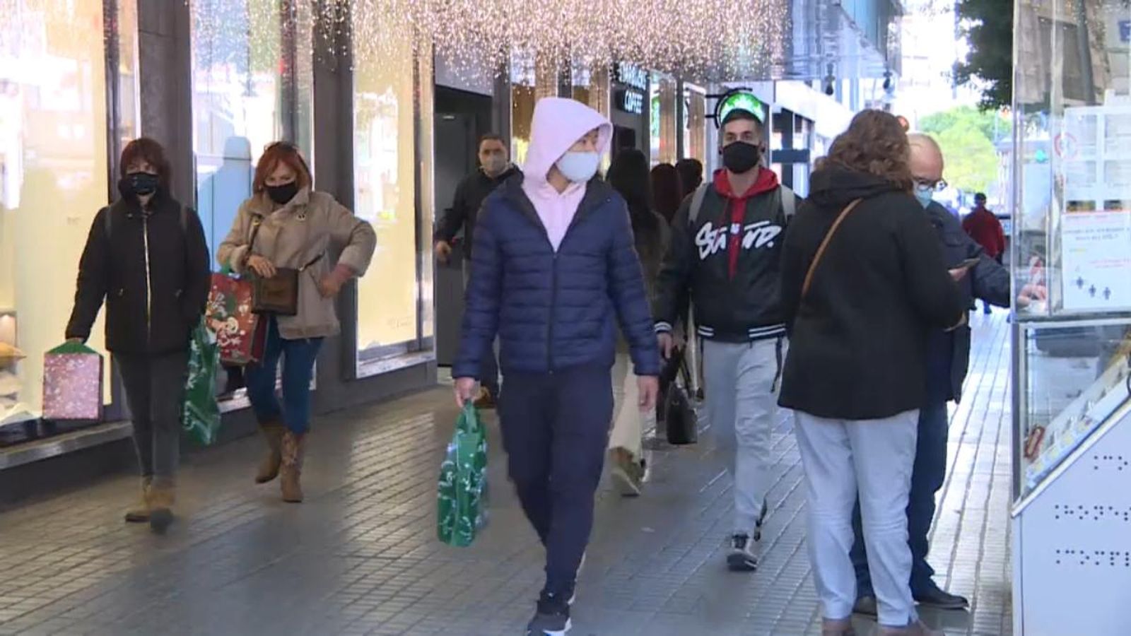 Ambient al centre de València durant aquest pont festiu
