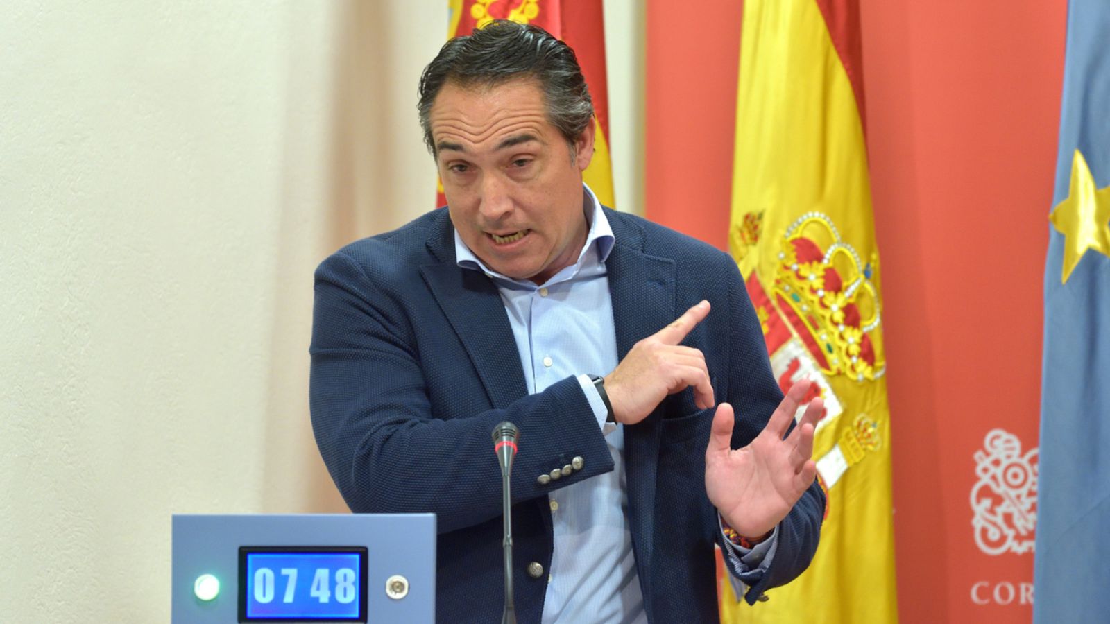 El subsecretari general del PP de la Comunitat Valenciana (PPCV), Rubén Ibáñez, durant una compareixença a les Corts