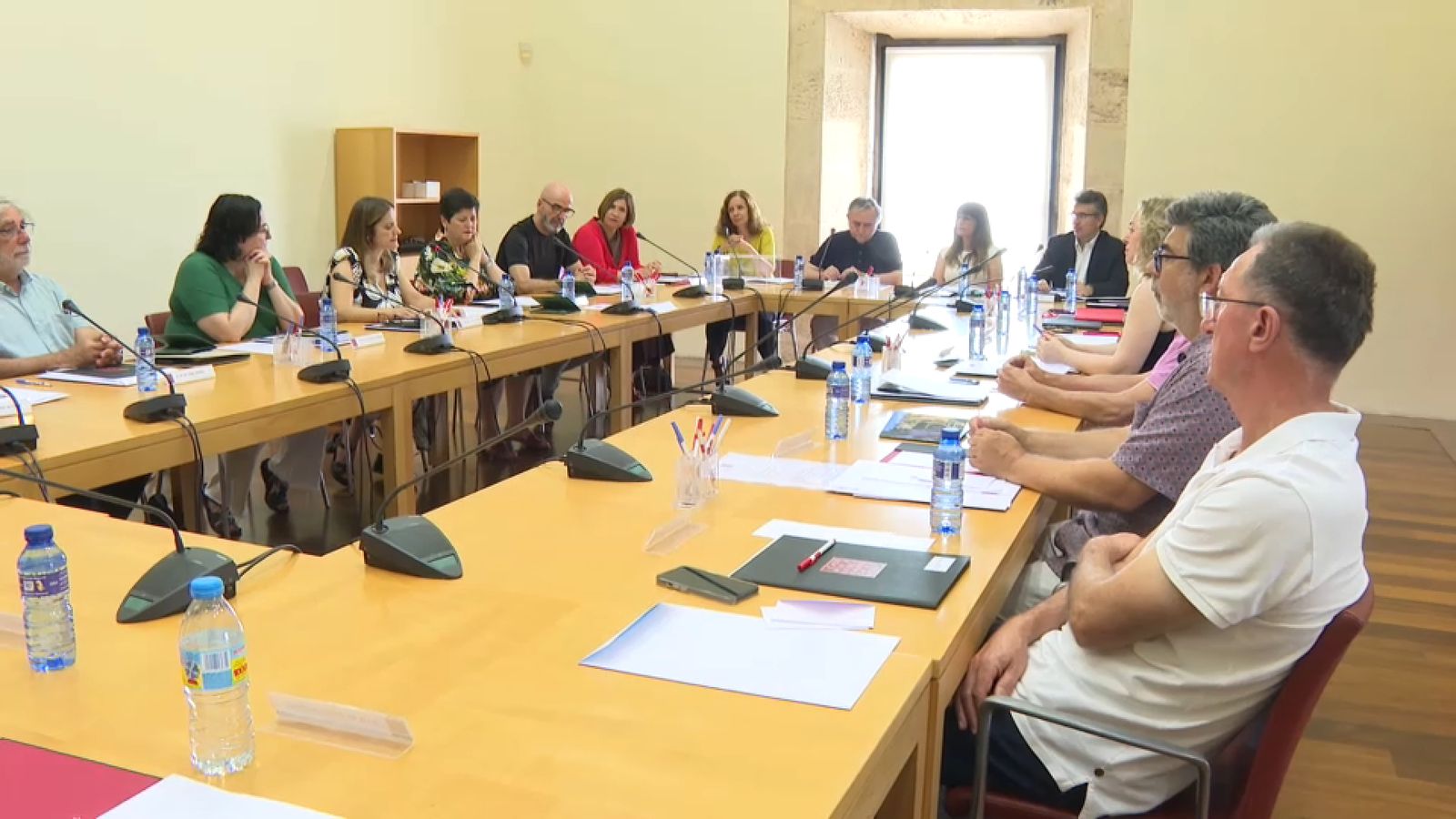 Reunió de l'AVL, este divendres