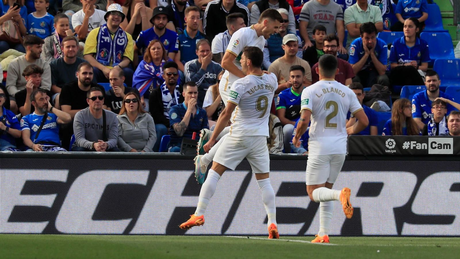 Boyé celebra el gol