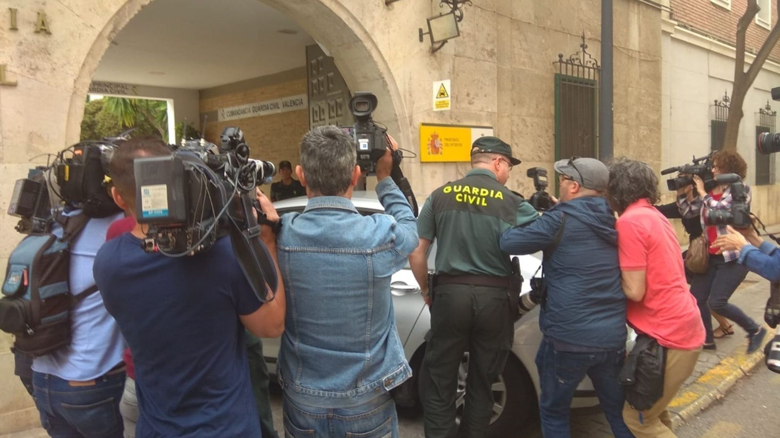 Zaplana ha tornat a la Comandància de la Guàrdia Civil de Patraix aquest dijous