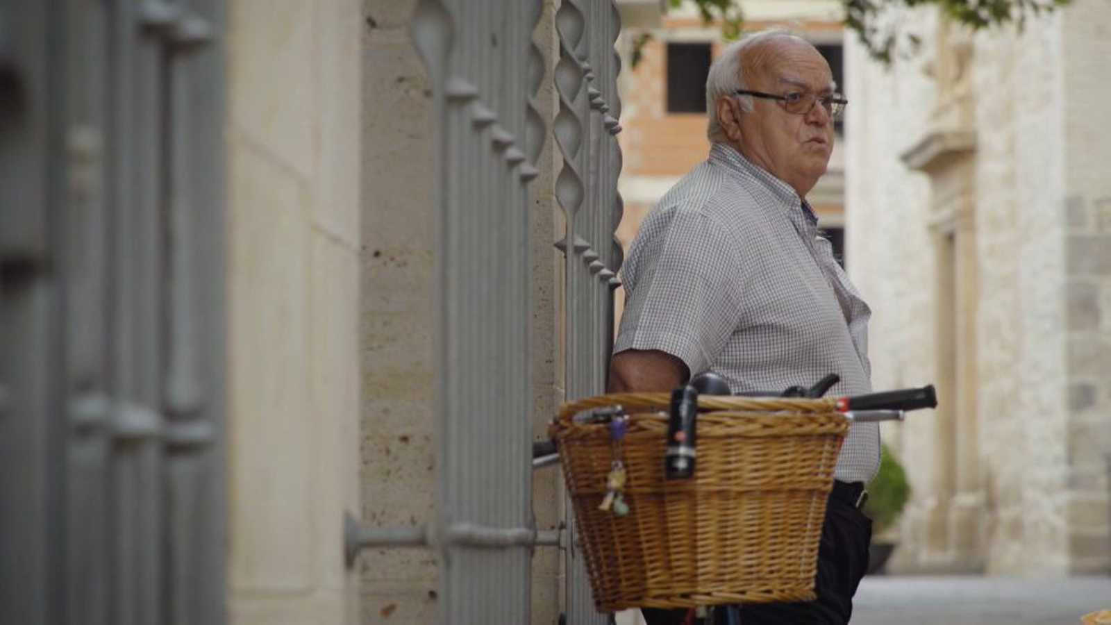 Un veí jubilat als carrers de Gaibiel