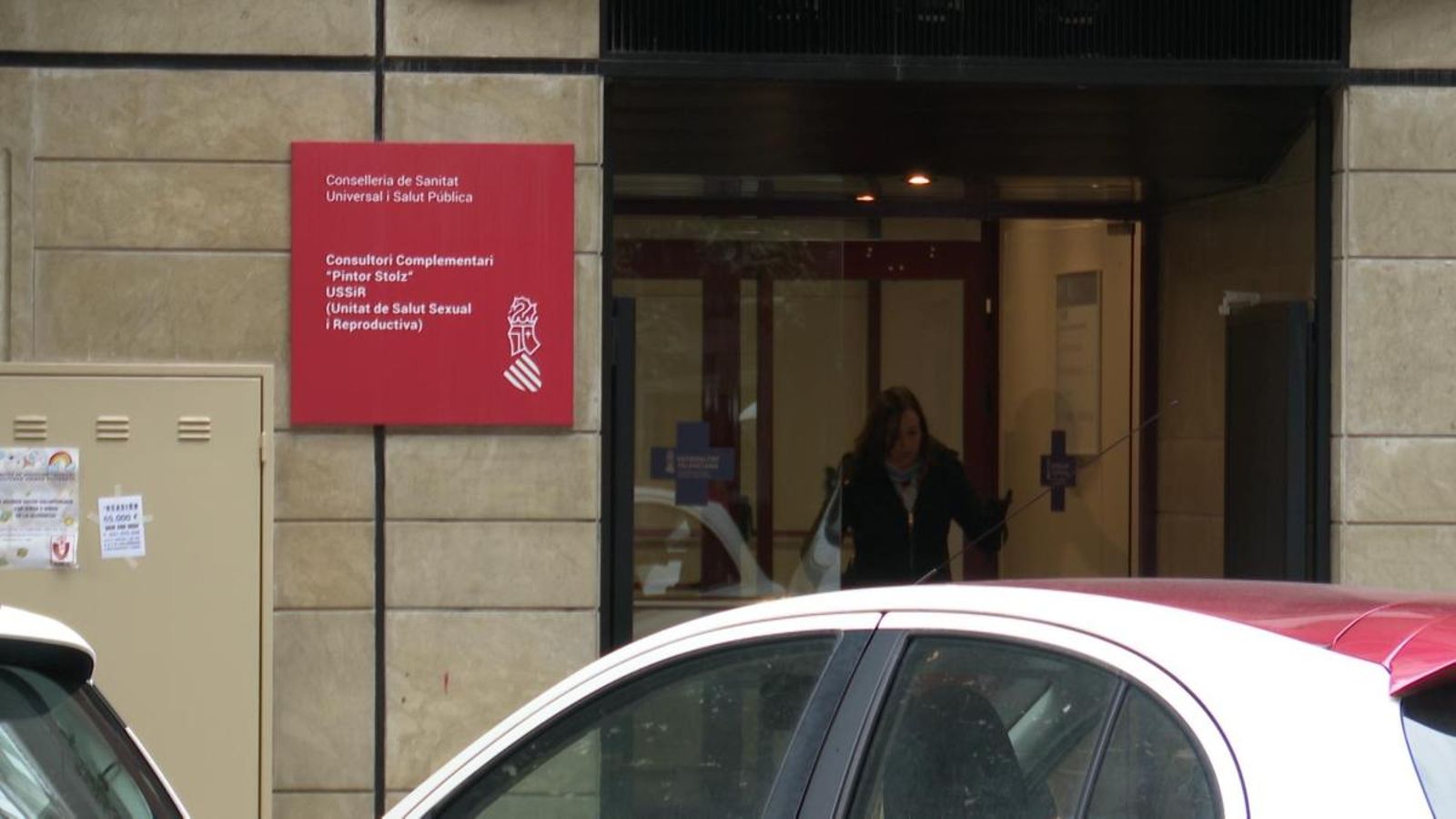 Imatges de l’exterior del centre sanitari a València