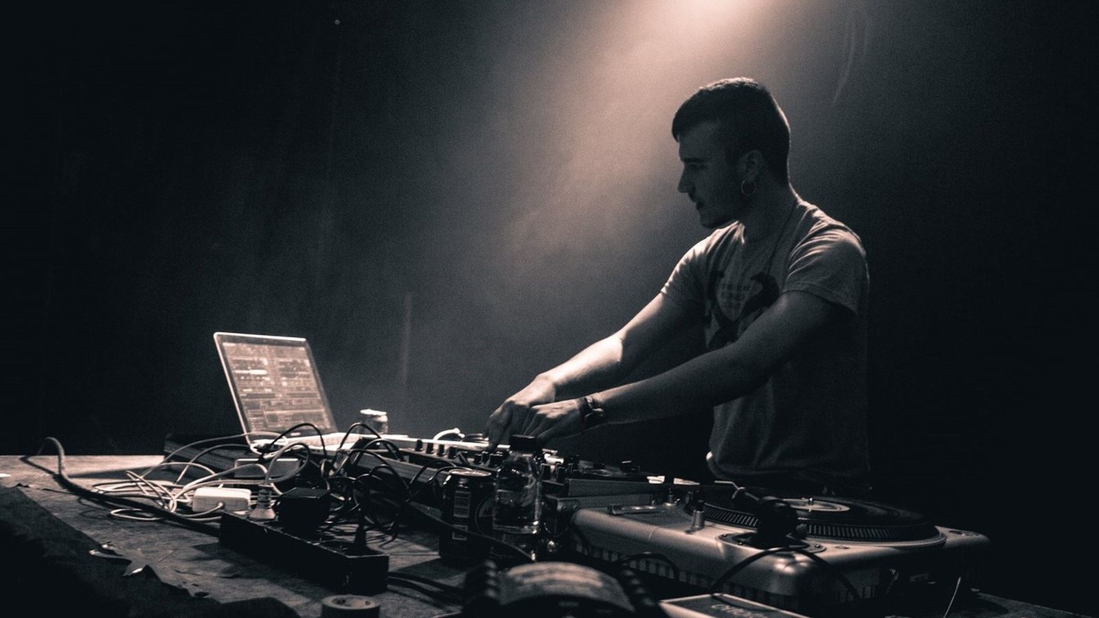 03.07.2020 | Quarta hora: sessió amb DJ Rule
