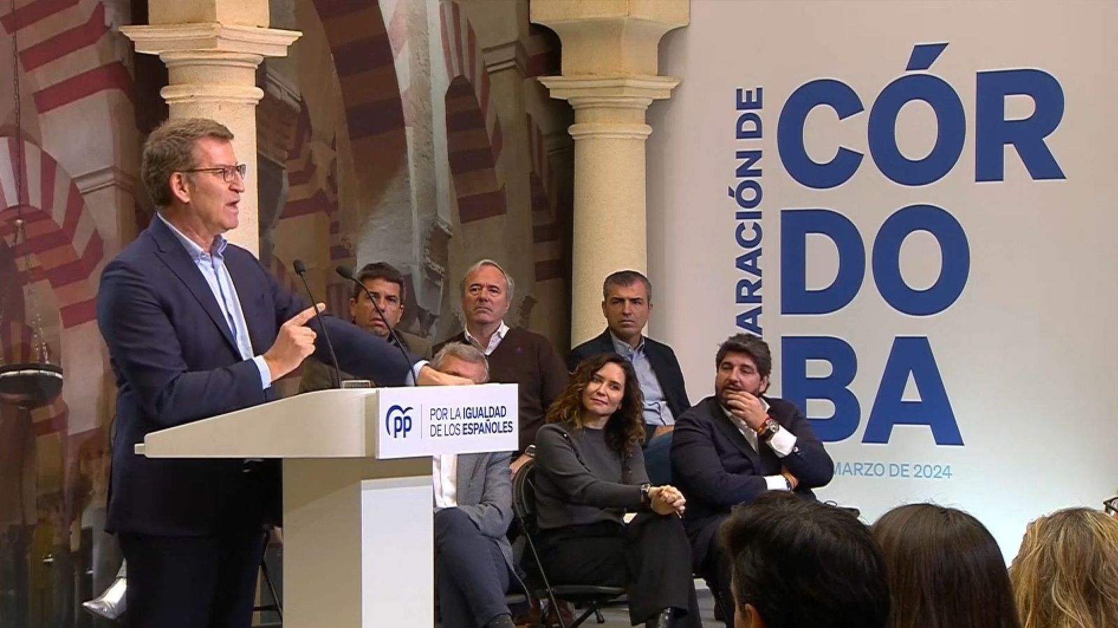 Feijóo, aquest diumenge a Còrdova, acompanyat els barons territorials