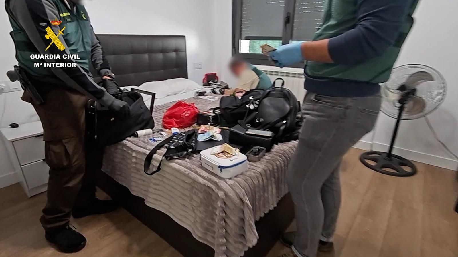 Una imatge de l'operació policial