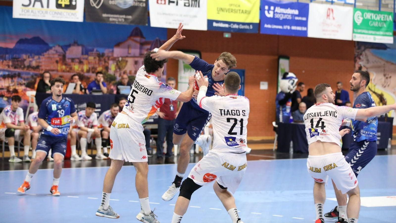 Santi Barceló, en una acció d'atac