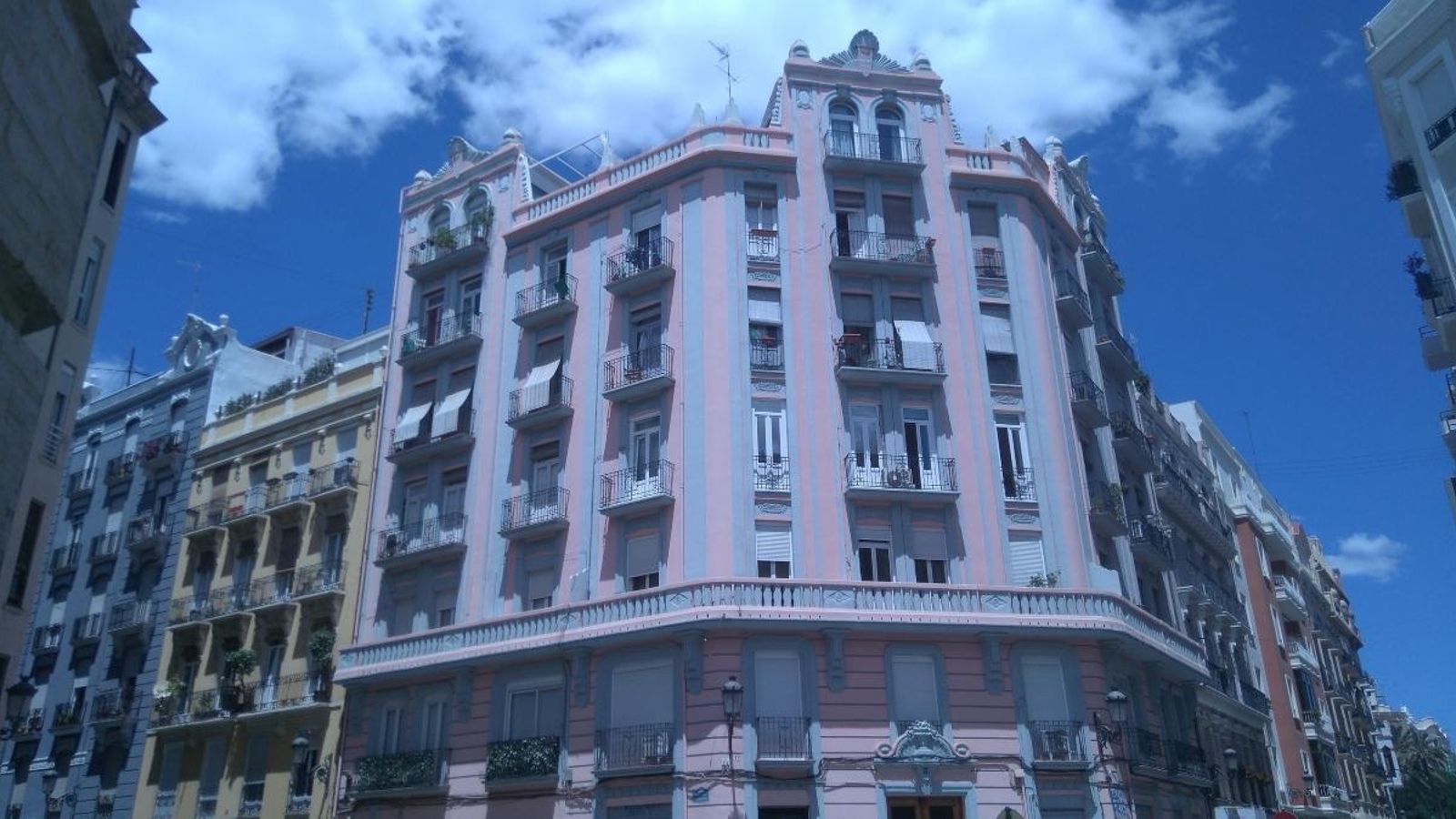 La valenciana va ser durant l’any passat la tercera comunitat autònoma amb més operacions de compravenda