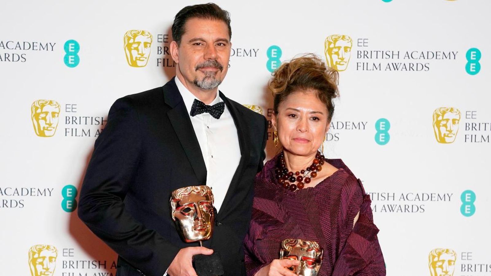 Els productors Sergio Pablos i Jinko Gotoh aquest diumenge durant el lliurament dels premis Bafta