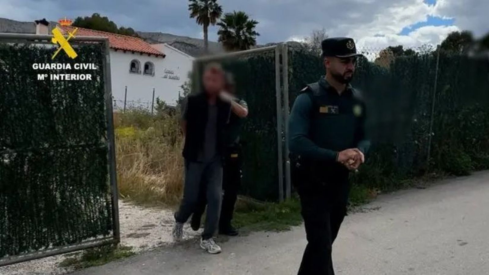 Moment de la detenció del presumpte autor dels robatoris