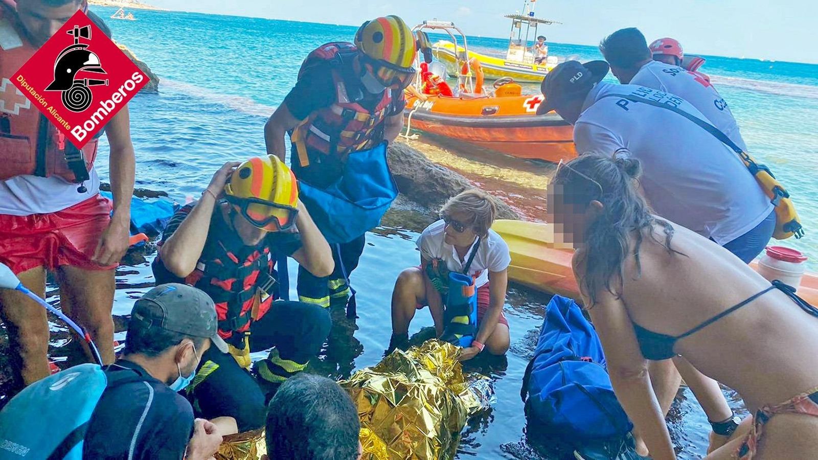 Moment del rescat a la Cova Tallada