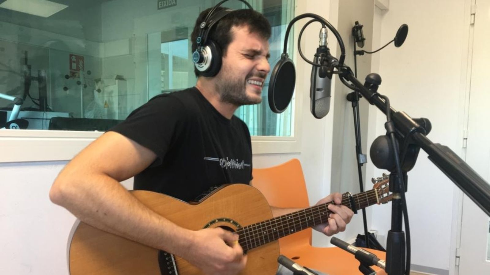 05.09.2019 | Tercera hora: #CapdeCartell amb Capa de Plàstic